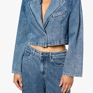 WeWoreWhat Mid\Dark Light Cropped Denim Blazer